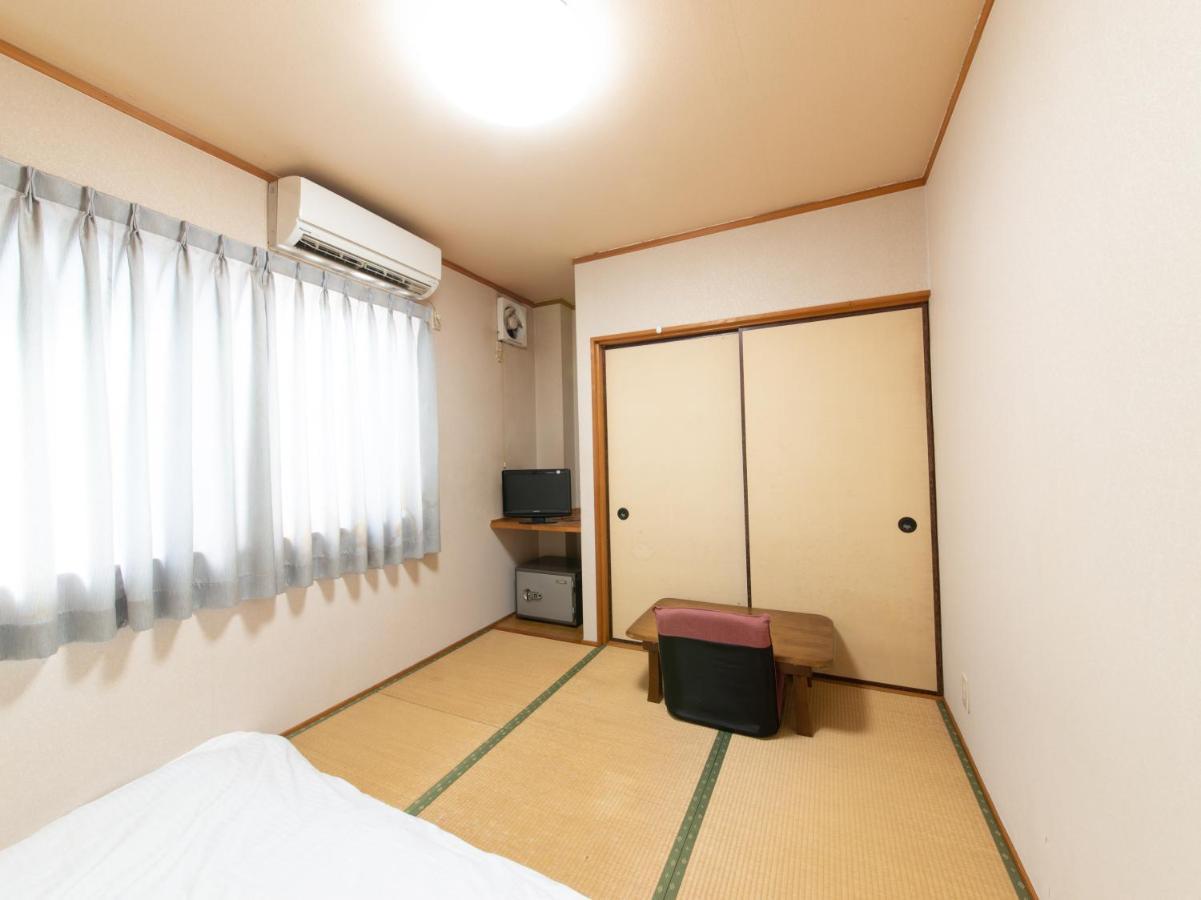 Tabist Tatsumi Business Hotel Matsusaka Bagian luar foto